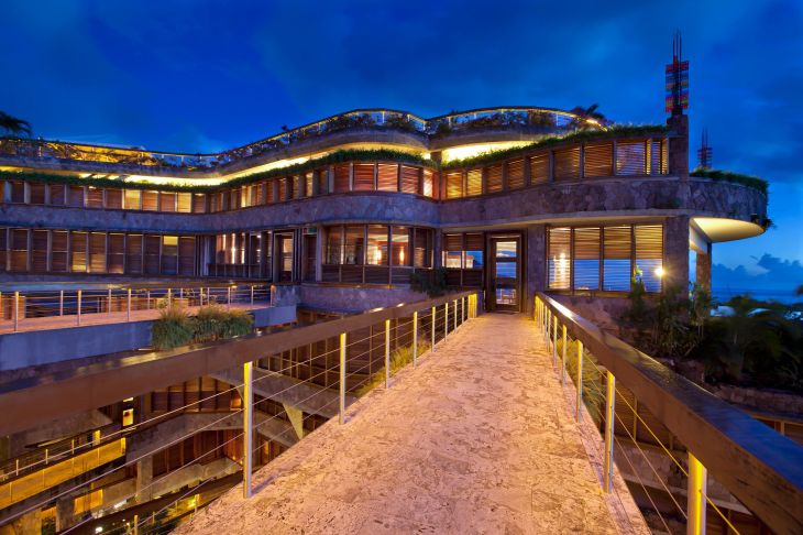 JadeMountain-004-Brdige_to_Sanctuary-4